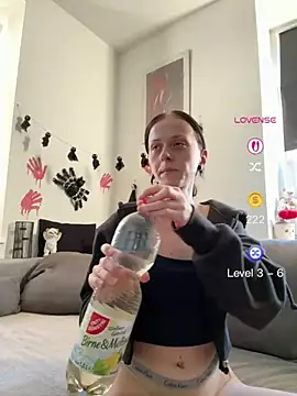 Adrixnx22 - Anal Plug+ König bekommt 20 min Viedeo😈