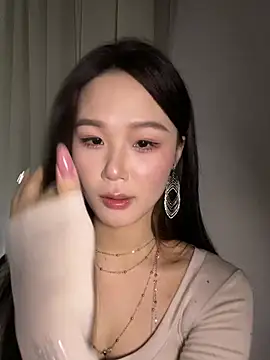 Momo-1314 - 💕支持的哥哥都发大财~~~