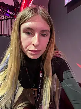 Emma05 - Lt gets toycontrol 2m