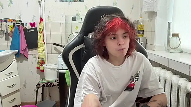 Kirin_Lin - Show off my shoulders