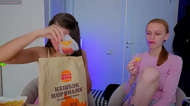 Fcjuicy_pussy - pinch nipples