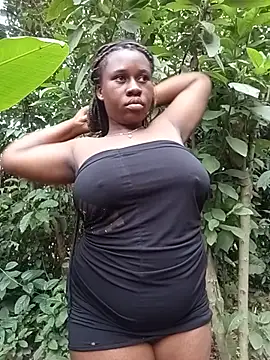 Sassy_boobs21 - Naked for daddy