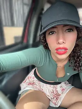 Roxyrougee - Risky Full Naked Play pussy 🥵🔥/ L.T 🎁