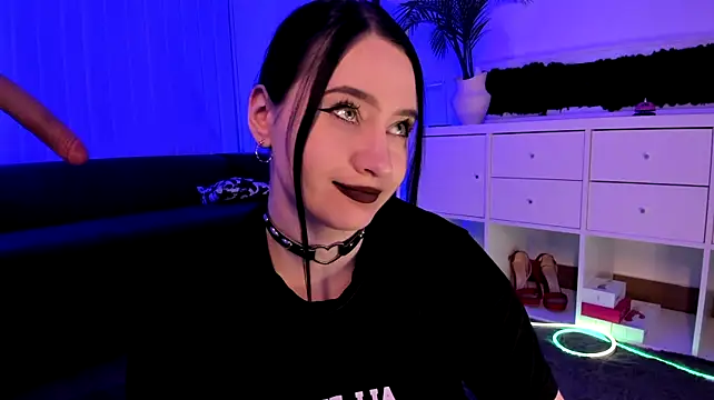 Miss_Mary_Lori - Nipple clamps on