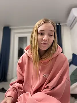 MilaMoone - Caress naked pussy mmm