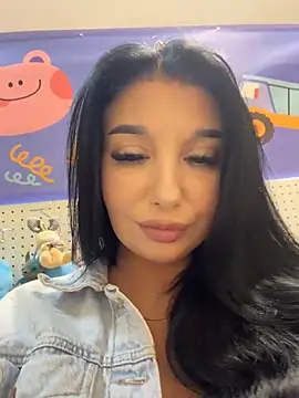 Tisha_Busty - PUT NAKED BOOBS ON TABLE in CAFE