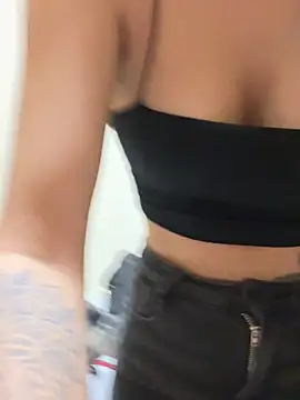 RussianGirls_ - SHOW PUSSY + SIT ON THE CAMERA + CTRL 2M