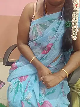 Tamil_Roja88 - Boobs oil massage