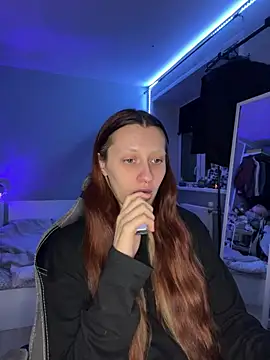 Mililissa - to be left in nothing but one's panties