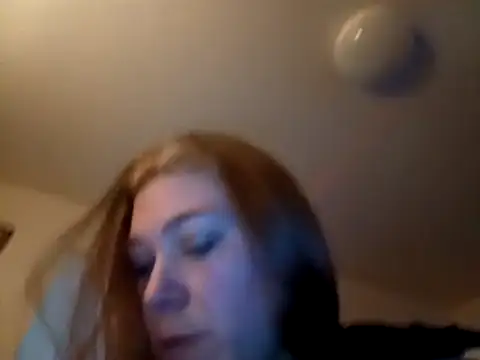 BettyandGold - Fuck my pillow