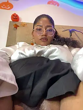 Molly__Beauty