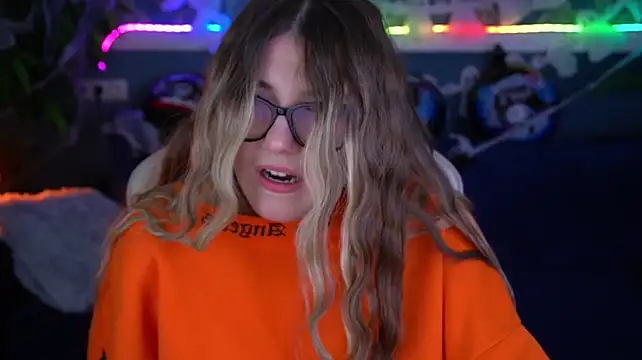 Lissaa_Moon - spank ass♥