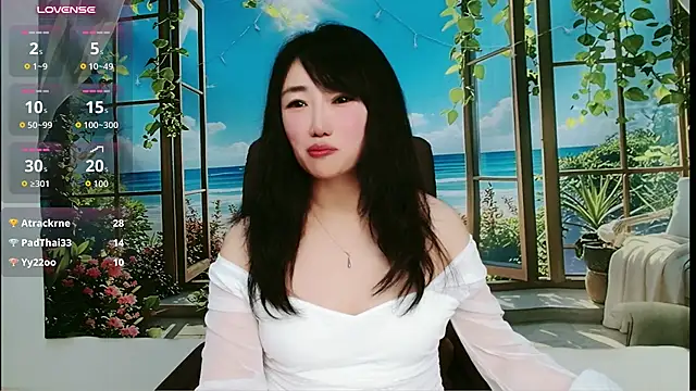 Lisaamy - 赤裸上身