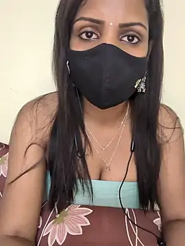 Tamil_Riya143 - Boobs oil massage show