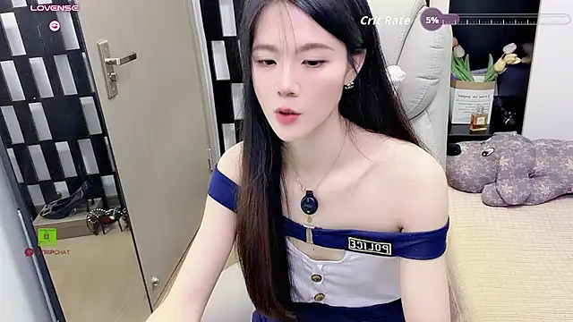 Yueyue-MM - 下空小狗侧趴+打pp20下