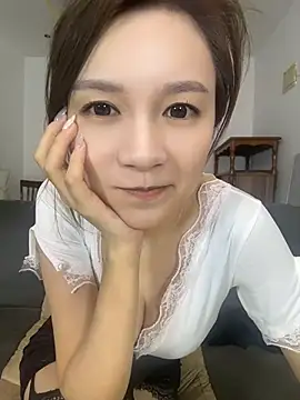 Xiaoyou334 - 把大熊拿出来，贴乳贴