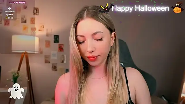 BellaLynny - air kiss
