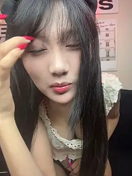 Xiaoxiao1001 - 脱内衣倒立自慰五分钟
