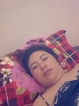 Yun_2006 - Giúp đỡ Em mùa hè nóng nực em cần ly tà