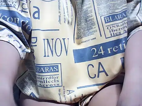 Horny_momi - working hard for my needs,thankyou