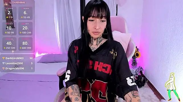 Holyhudson - 🎯SEXY STRIPTEASE🎯
