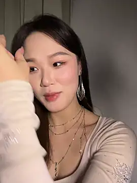 Momo-1314 - 💕支持的哥哥都发大财~~~