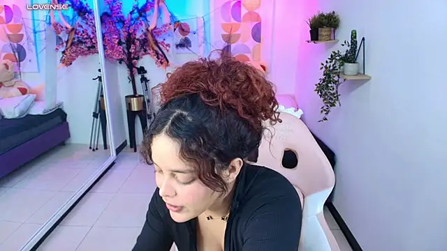 Maggy_t18 - BOOBSJOB