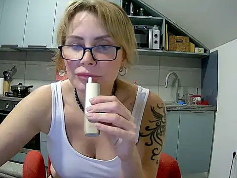 Lolo2404 - 💓 Tease me, and I’ll tease you💥💖