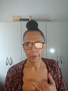 Ladykatheryna - De perrito meterme el dildo en la vagina