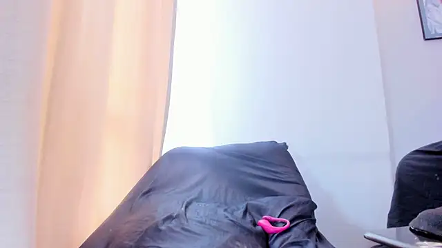 JennieRosse - lick the nipples