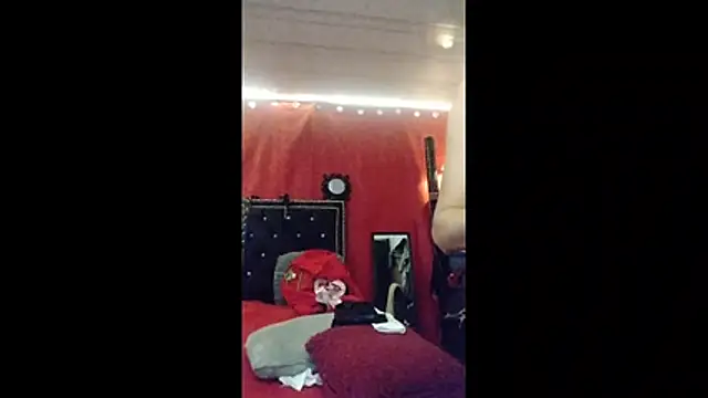 AmelieMartinez - Finger on ass sexy