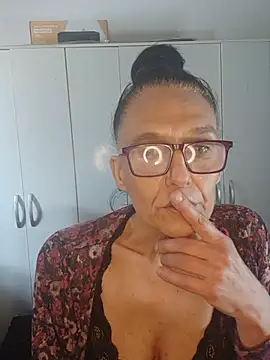 Ladykatheryna - De perrito meterme el dildo en la vagina