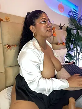 Molly__Beauty - Plug Anal+ Ride Torso