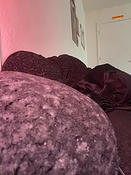 Reecieofficial - Cum Show/Squirt Show