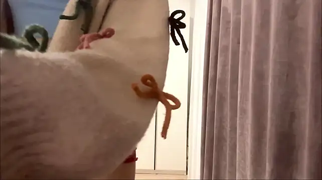 KarmenAlson - show my nipple