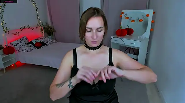 Karinella_x - I'll show you my pussy in all its glory