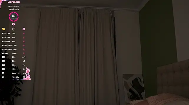 NidaSween - massage my ass