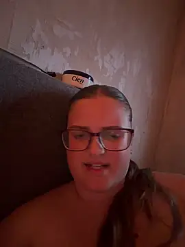 CurvyPaar2 - Show Asshole & 2 Videos