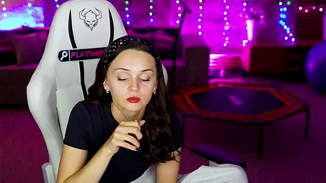Olivia054_Sweet - show tounge