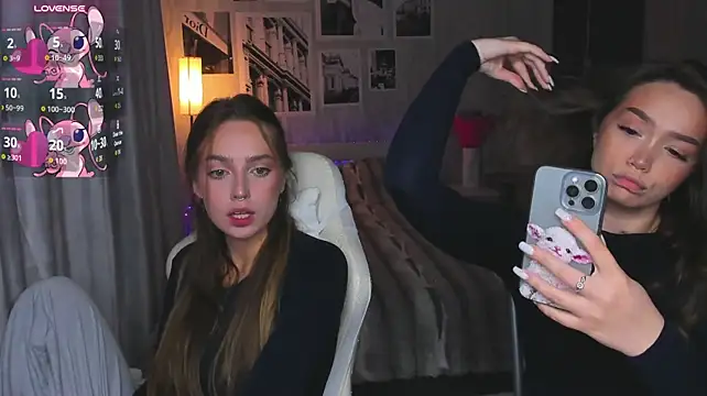 Evia_r0se - suck fingers