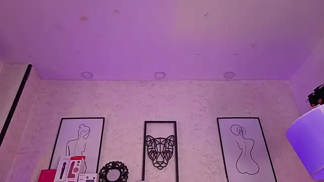 Celine_Carter - SPRAY MILK ON DILDO AND FUCK PUSSY