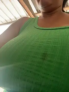 Horny-Mommy-Dirty - Squirt