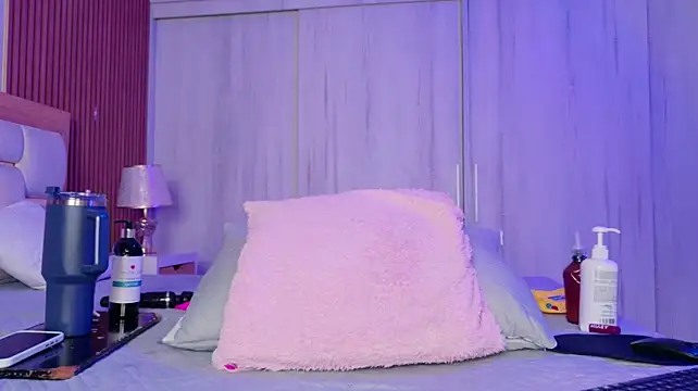 Mia_hank - squirt in you face