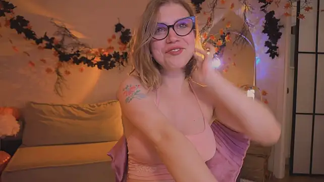 NellyOrion - 🌺 SUCK FINGERS SLOPPY 🌺