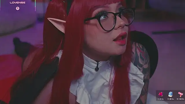 Sensualkattt - Remove panty+pussy close up