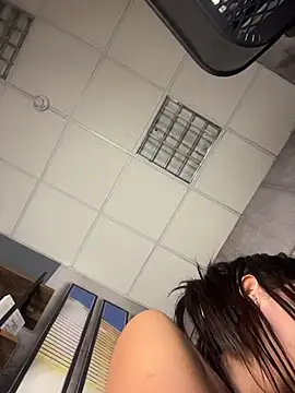 CherrySmirkXXX - MORE SQUIRT😈💦