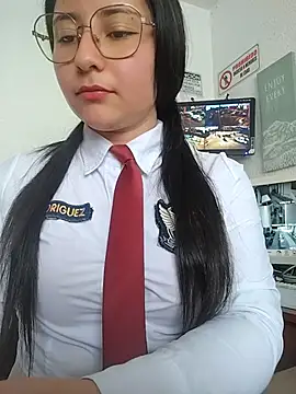 Queen_linda1 - Sit on my face!🎀(NO PANTIES)