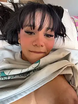 Adalinarusell_ - RUB MY PUSSY WITH FINGERS