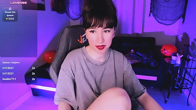 Lily_xBabe - TOPLESS