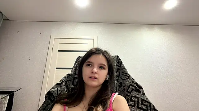 HabitedGatherer - The latest tip gets a sooo hot video